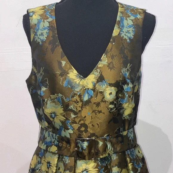 Karen Mullen green and blue floral dress - Picture 13 of 15